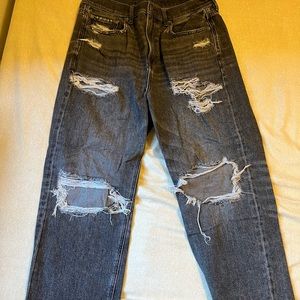 American eagle 90s boyfriend ripped jean - size 10 short